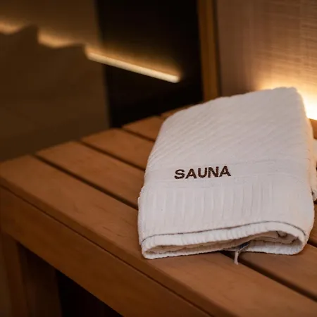 Апартаменты Maison Selva - Torre Limonaia Hideaway With Pool And Private