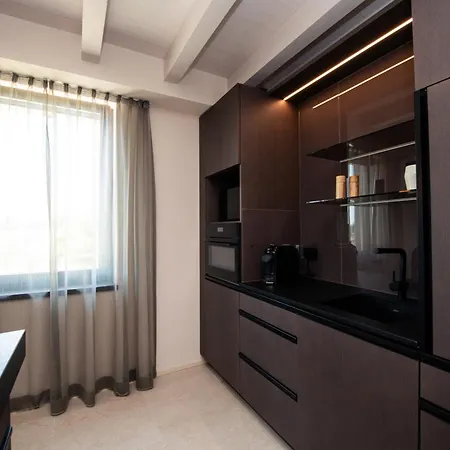 Апартаменты Maison Selva - Torre Limonaia Hideaway With Pool And Private *