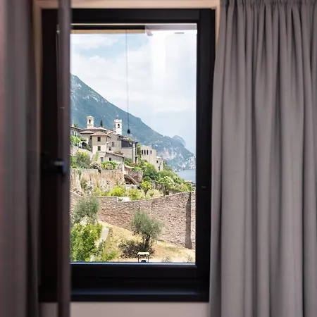Апартаменты Maison Selva - Torre Limonaia Hideaway With Pool And Private *